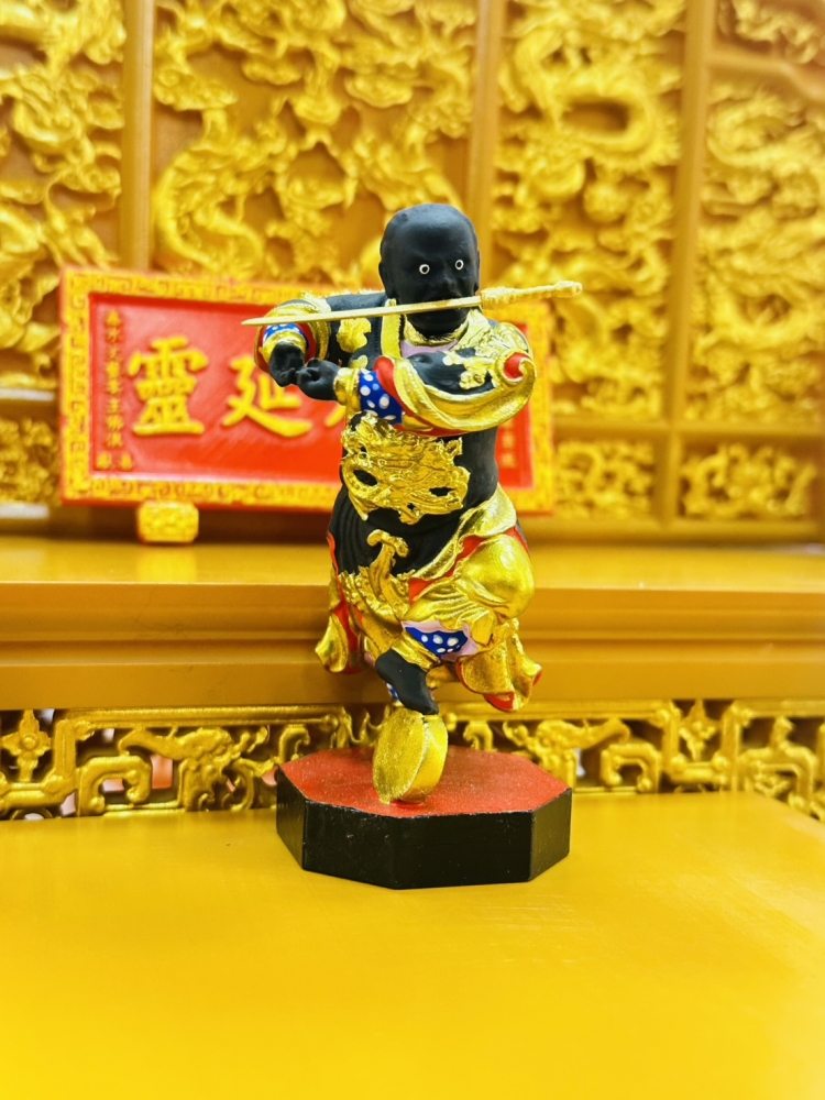 法主公站身(大)